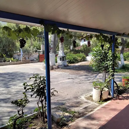 κάμπινγκ βερδελής Epidaurus